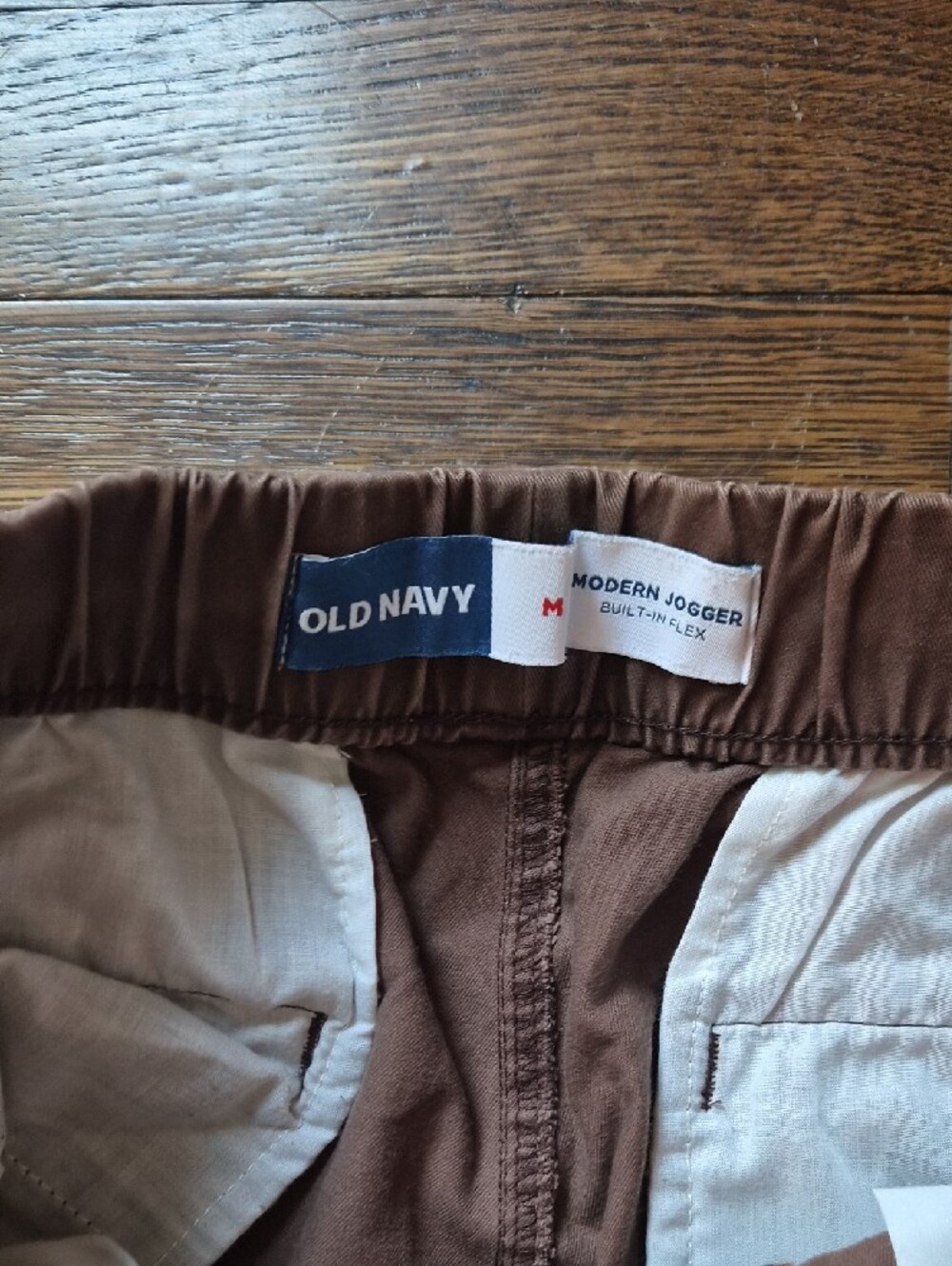 Old Navy Men’s Brown Elastic Waist Joggers New Without Tag - Picture 2 of 2